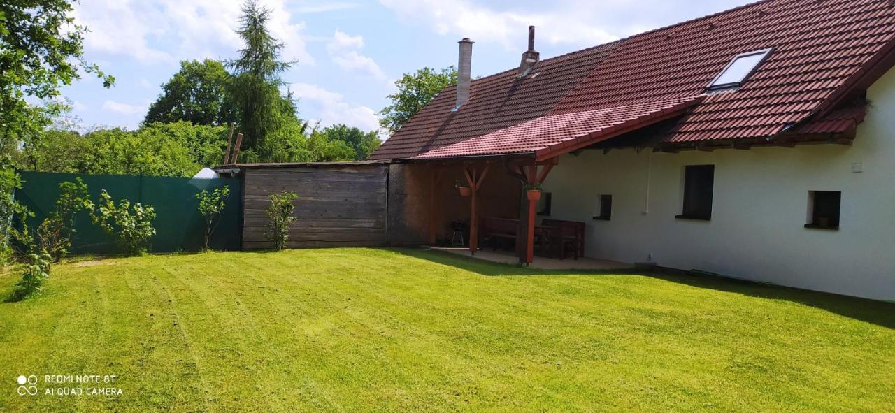 Apartmany Natalie Dvory nad Luznici Εξωτερικό φωτογραφία