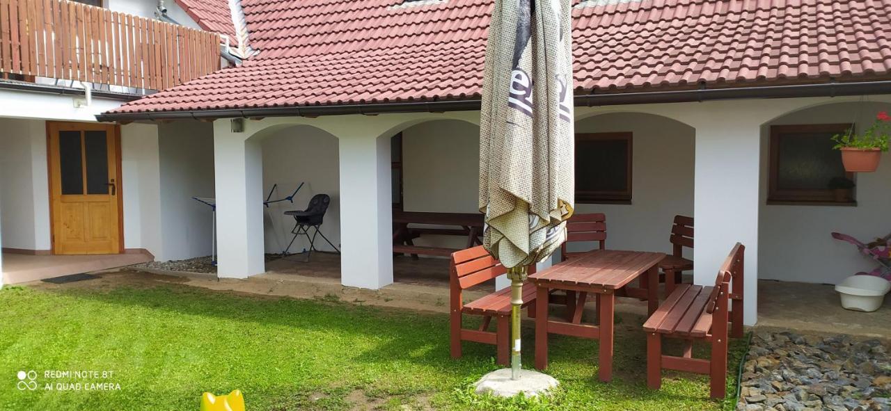 Apartmany Natalie Dvory nad Luznici Εξωτερικό φωτογραφία