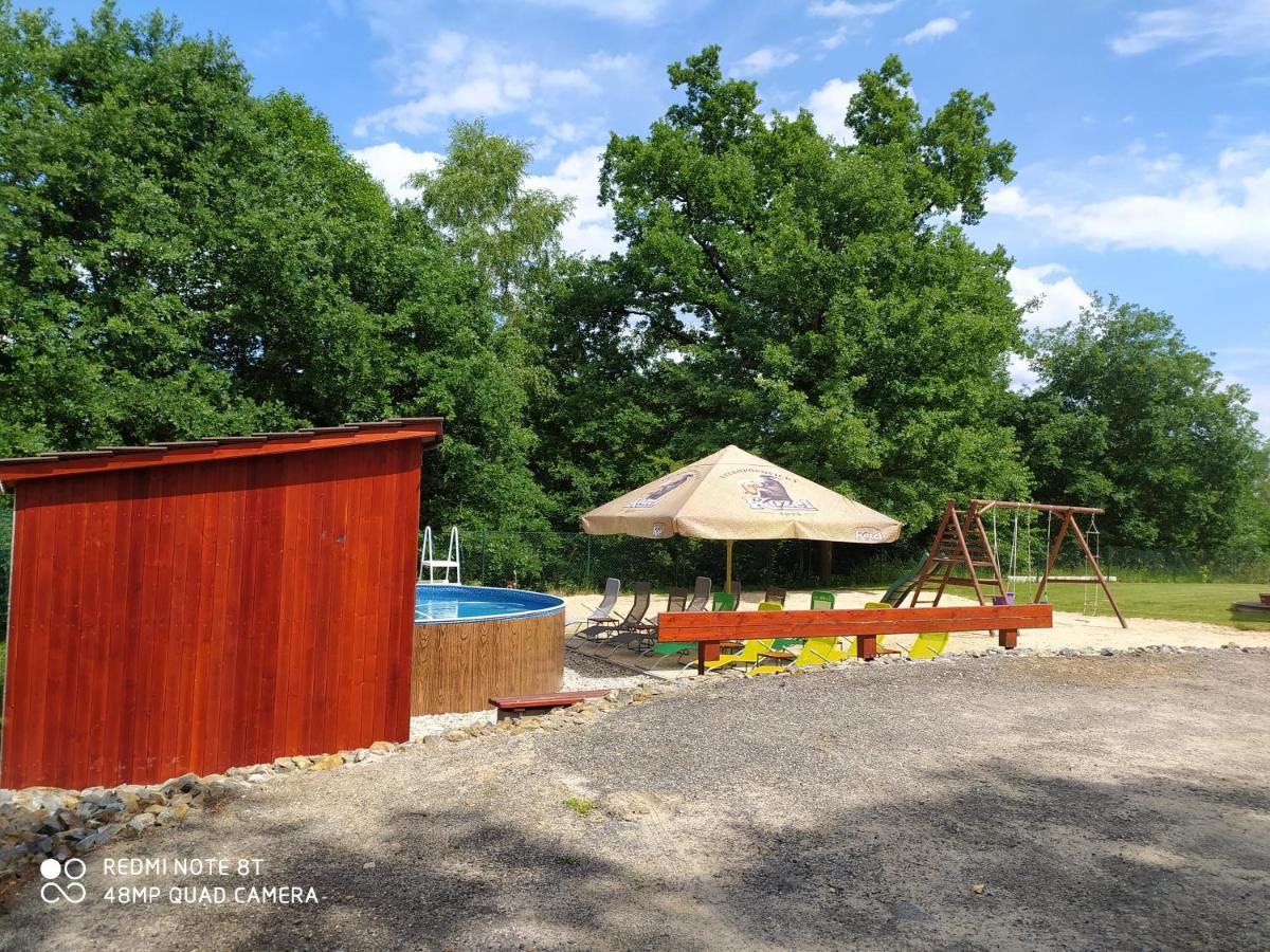 Apartmany Natalie Dvory nad Luznici Εξωτερικό φωτογραφία