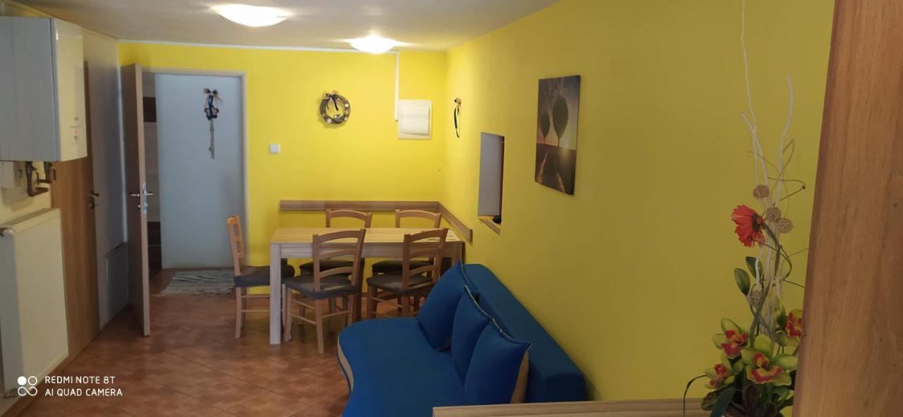 Apartmany Natalie Dvory nad Luznici Εξωτερικό φωτογραφία